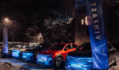 Večerni šov: po Kitajcih zdaj na slovenske ceste še Vietnamci #foto