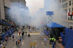 Kaos v Bostonu: eksploziji po maratonu, najmanj dva mrtva, več kot 90 ranjenih (FOTO, VIDEO)