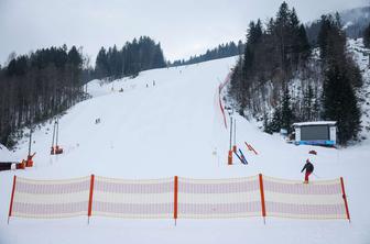 Zaradi slabega vremena odpovedali slaloma za DP v Kranjski Gori