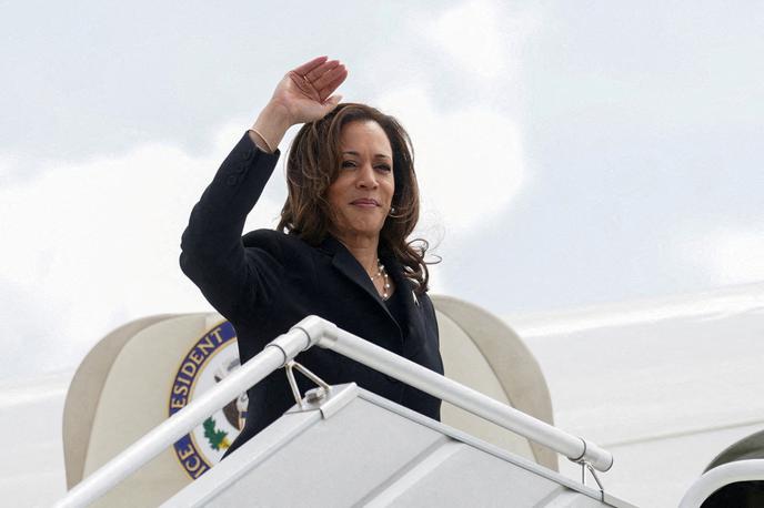 Kamala Harris | Demokrati so sicer v ponedeljek sklenili spletno glasovanje o nominaciji Kamale Harris za predsedniško kandidatko. 59-letna Harrisova bo nominacijo uradno sprejela na demokratski konvenciji v Chicagu sredi avgusta. | Foto Reuters