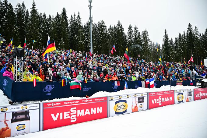 "Pokljuka nikoli ne bo mogla tekmovati z največjimi prizorišči po številu gledalcev, lahko pa je nekaj posebnega, nekaj butičnega, nekaj z višjo ravnjo storitev za vse." | Foto: Aleš Fevžer