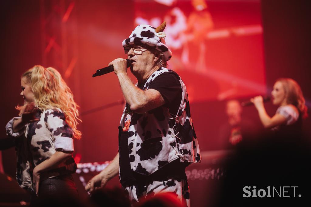 Agropop v Hali Tivoli