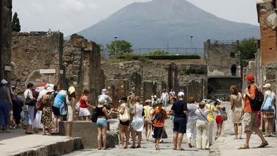 Pompeji po rekordu omejili dnevno število turistov