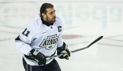 Kar so Kopitarju ob slovesu naredili nasprotniki, pove največ o Slovencu #video