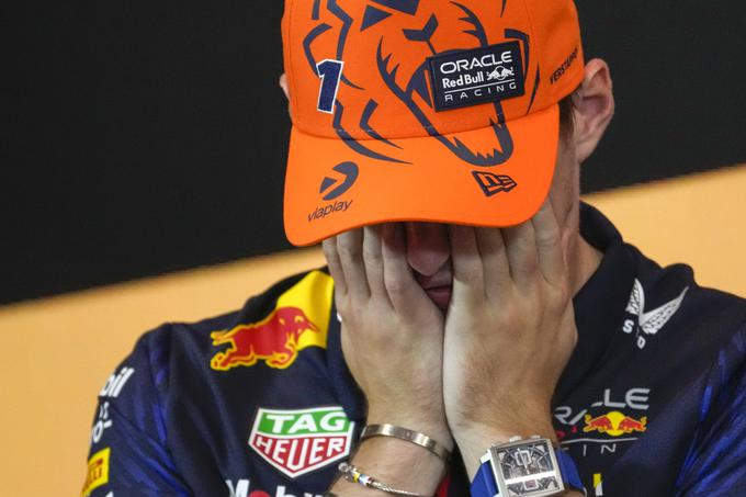 Joj, ne spet ta šprint, si misli Max Verstappen, ki mu ta sistem dirkaškega konca tedna ni všeč. | Foto: Reuters