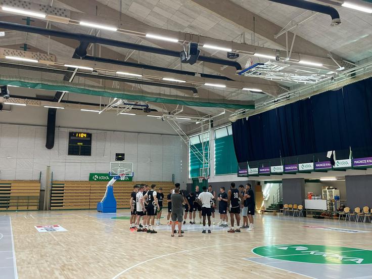 Krka se v dvorani Leona Štuklja pripravlja na novo sezono. | Foto: Sportal