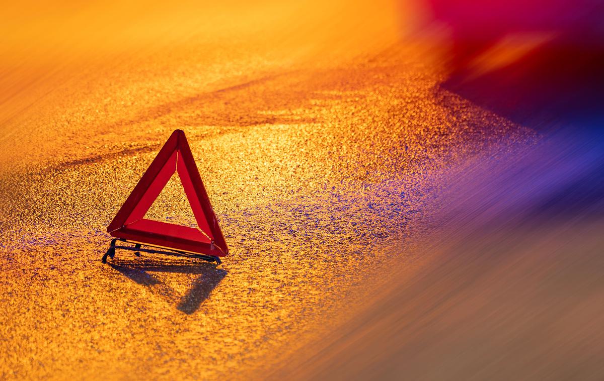 Prometna nesreča | Voznik je na kraju nesreče podlegel poškodbam. | Foto Shutterstock