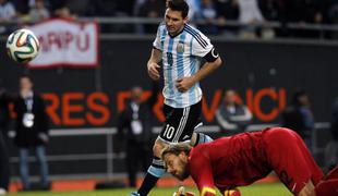 Messi bruhal na igrišču med tekmo proti Sloveniji (video)