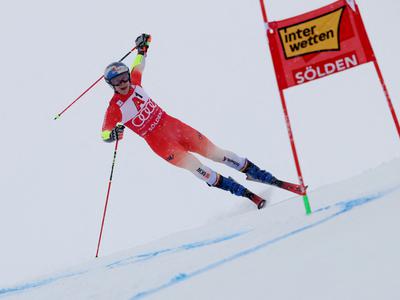 Marco Odermatt do tretje zmage v Söldnu, Kranjec na robu deseterice
