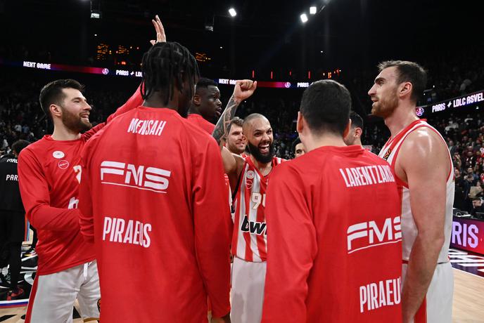 Fenerbahče že na zaključnem turnirju, Olympiacos še ne