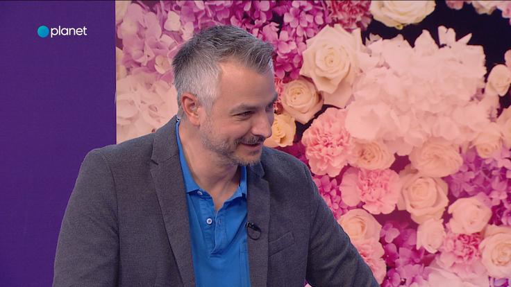  "Videti je lepo, nisem pa še nikoli prakticiral," je povedal komentator Miha Hercog. | Foto: Planet TV