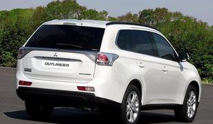 Znane nove podrobnosti hibridnega mitsubishija outlanderja