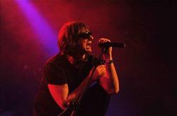 Koncert Psihomodo pop: presenetljivo izdelana rock'n'roll predstava