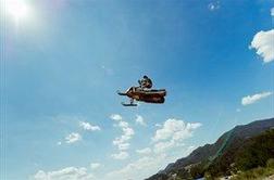 Izziv letnih časov: sani proti ATV