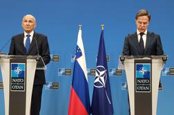 Napad na vlak za Rutteja znamenje Putinove obupanosti