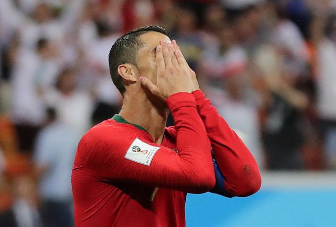 Cristiano Ronaldo je zapravil enajstmetrovko. | Foto: Reuters