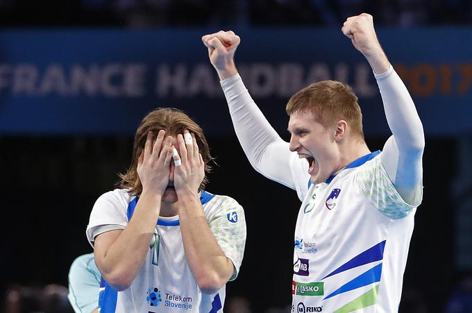 Blaž Blagotinšek (desno) je bil pomemben slovenski mož v odločilnih trenutkih. | Foto: Reuters