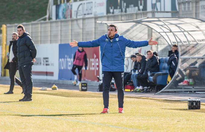 Nermin Bašić, s katerim so v klubu ostali v dobrih odnosih, je na klopi Gorice zdržal le sedem tekem. | Foto: Filip Jeram/Sportida