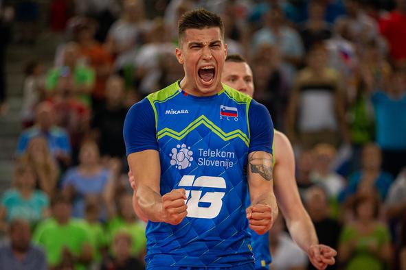 Klemen Čebulj je podaljšal pogodbo s poljskim klubom