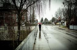 Za del Slovenije napovedane obilne padavine, obstaja nevarnost plazov