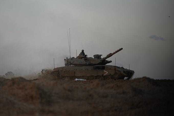Pripadniki Hamasa s svojim protioklepnim orožjem za zdaj niso bili kos izraelskim tankom. | Foto: Guliverimage