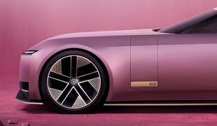 Pravi šok: avtor razvpitega koncepta po 21 letih brez službe