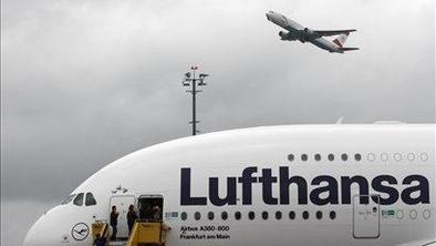 Lufthansa lani prepeljala 17 odstotkov več potnikov