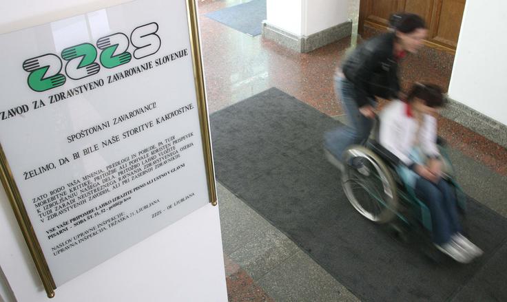 V predlogu zakona o zdravstvenem varstvu in zdravstvenem zavarovanju je po mnenju ekspertne skupine Zdus "še veliko nedorečenega in nedomišljenega".  | Foto: Klemen Korenjak