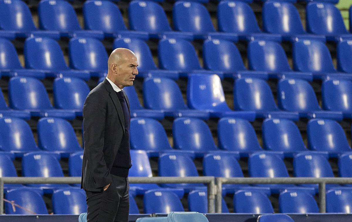Zinedine Zidane | Zinedine Zidane napovedal vrnitev v trenerske vode.  | Foto Guliverimage