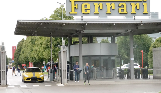 Vroči "kitajec" v Maranellu: pri Ferrariju ga očitno testirajo #foto