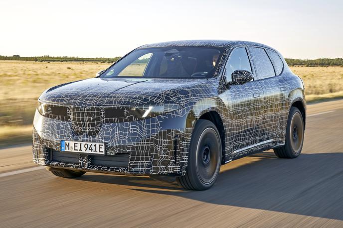 BMW iX3 | Foto BMW