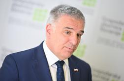 Lotrič: To bomo morali spremeniti pri bolniških nadomestilih