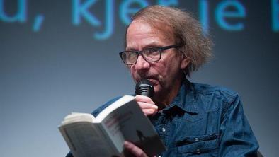 Houellebecq je navdih za Možnost otoka našel na Rogli