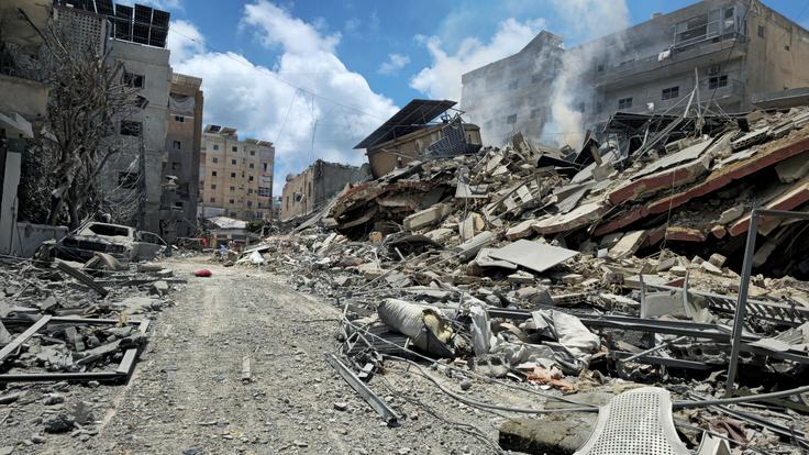 Izrael je v preteklih dneh večkrat izdal opozorilo o evakuaciji delov Tira in tam izvedel močne napade. | Foto: Reuters