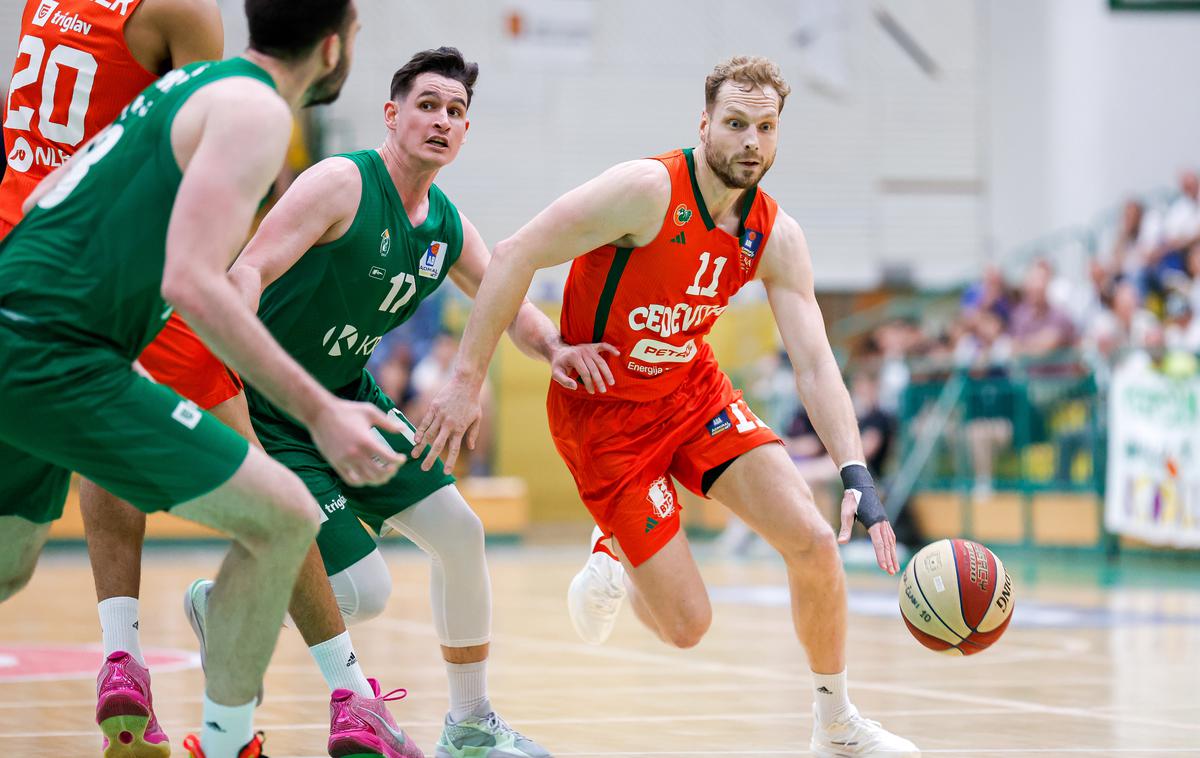 Liga ABA: Krka - Cedevita Olimpija | Cedevita Olimpija se v četrtfinalu priključuje boju za naslov slovenskega prvaka. | Foto Luka Kotnik