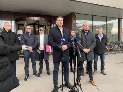 Stranka Resni.ca optimistična ob vložitvi kandidatnih list v vseh volilnih enotah