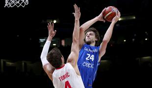 Razbil Hrvate, zaradi Slovencev ob sto evrov