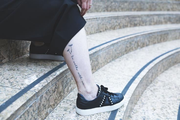 "He still walks with me," še vedno hodi z menoj, op. p. | Foto: Ana Kovač