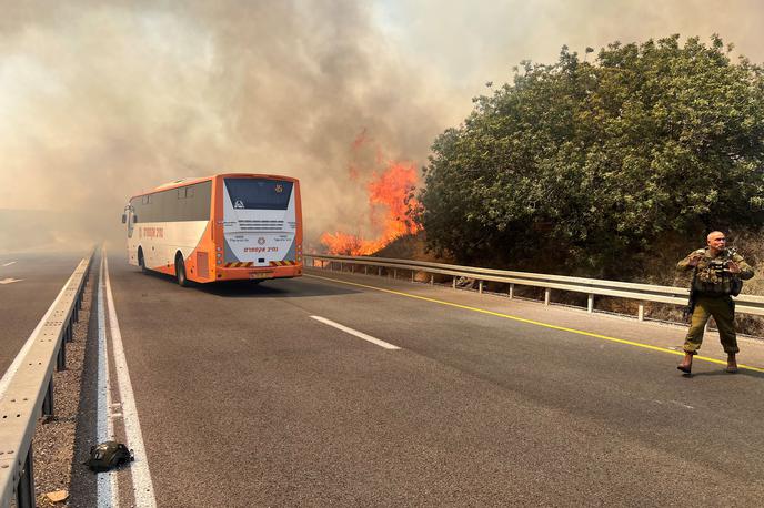 Libanon | Na obmejnih območjih Izraela in Libanona je med izraelsko vojsko in Hezbolahom obstreljevanje skoraj vsakodnevno, vse odkar je oktobra lani izbruhnila vojna v Gazi. | Foto Reuters