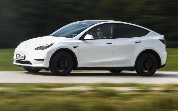 Tesla je v Sloveniji že registrirala 18 modelov Y, skupno letos do konca septembra pa 199 avtomobilov. | Foto: Gašper Pirman