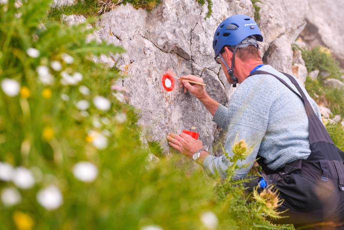 Katera naj postane naj planinska pot 2025?