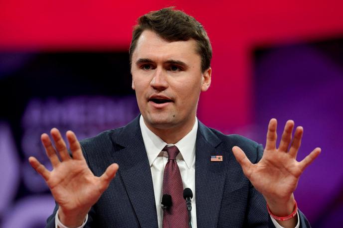 Charlie Kirk | Umorjenega 31-letnega Charlieja Kirka, ki je bil bolj znan v ZDA kot po svetu, so republikanci po njegovi smrti razglasili za velikana sodobnega konservatizma.  | Foto Reuters