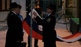 Nekoč nosila jugoslovansko zastavo, v četrtek dvigovala slovensko
