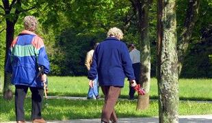 Upokojenci bodo prejeli povišane pokojnine in poračun
