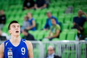 Tako so ga vzljubili, da ga niso pustili naprej, ob poškodbi pa ga prvi pozabili