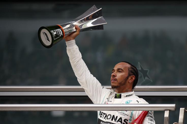 VN Kitajske 2019 Lewis Hamilton Lewis Hamilton je leta 2019 dobil VN Kitajske, tisočo dirko formule 1. S šestimi zmagami je najuspešnejši v Šanghaju. | Foto: Guliverimage