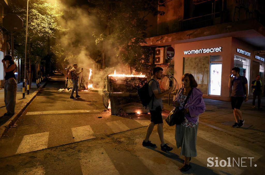 Protesti v Srbiji