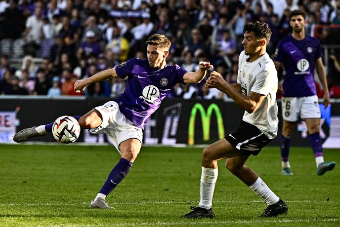 Zajčev Toulouse izgubil pomembno tekmo, PSG nadaljuje pravljični niz
