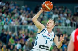 Zlati slovenski košarkarji pričakovano osvojili Črno goro