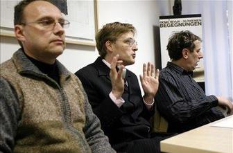 Aktiv novinarjev Dela proti imenovanju Stojanova